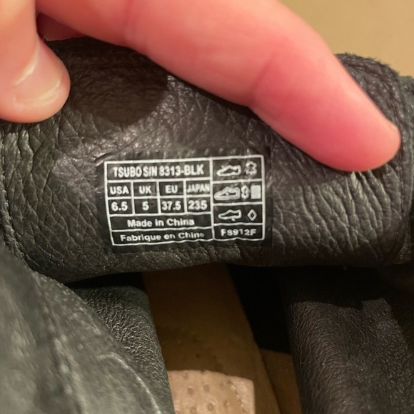 Tsubo x Tim Weiland Royse Leather Ankle Booties Size 6.5 - Picture 5 of 12